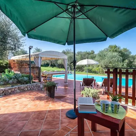 Villa Clicksardegna Angelica Con Piscina E Giardino